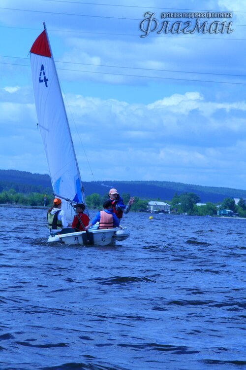 Фоторепортаж с парусной практики флотилии Флагман, прошедшей в июне 2017 года.